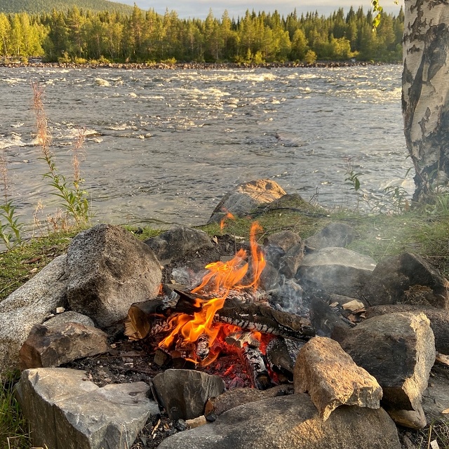 Lagerfeuer in Schweden