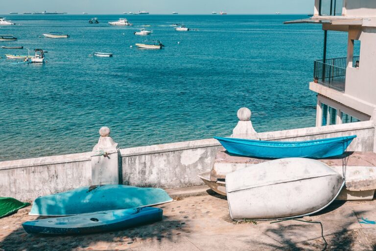 Boote auf Taboga